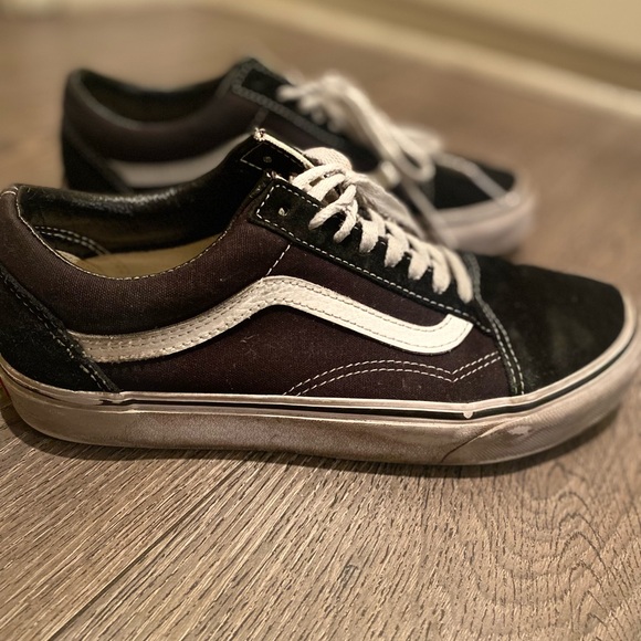 Women’s Vans - Picture 4 of 7